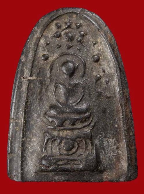 พระพิมพ์บัวเล็บช้าง เนื้อดิน กรุวัดชนะสงคราม กรุงเทพฯ 