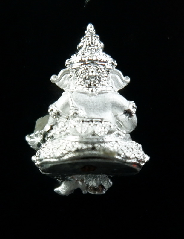 พระกริ่งพระพิฆเนศ หลวงปู่เย็น รุ่นสุขนิรันดร์ วัดแก่งสะเอา จ.สระแก้ว พิมพ์C เนื้อสัมฤทธิ์กะไหล่เงิน