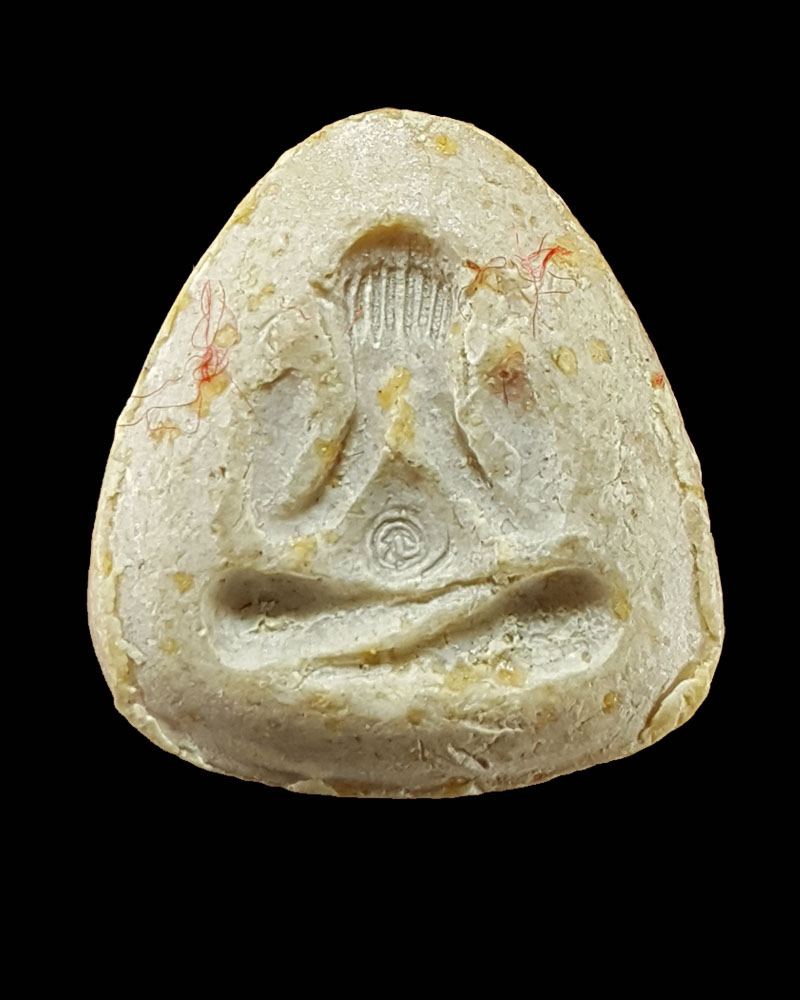 พระปิดตาหลังแบบรุ่นแรก หลวงพ่อบุญมี วัดท่าสะต๋อย 