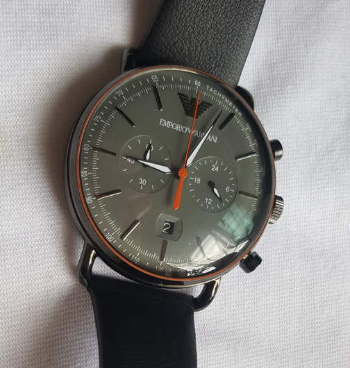 นาฬิกา Emporio Armani ของแท้ รุ่นใหม่คอลเลคชั่นล่าสุด ยกชุดรวมทั้งกล่องและคู่มือ