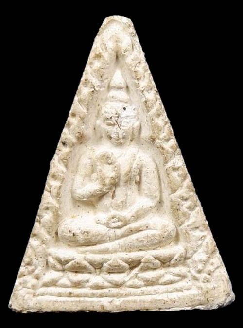 พระผงธรรมขันธ์ พิมพ์สามเหลี่ยม รุ่น4 ปี2514 วัดปากน้ำ ภาษีเจริญ กรุงเทพฯ หลังตัว ภ มีเส้นเกษา