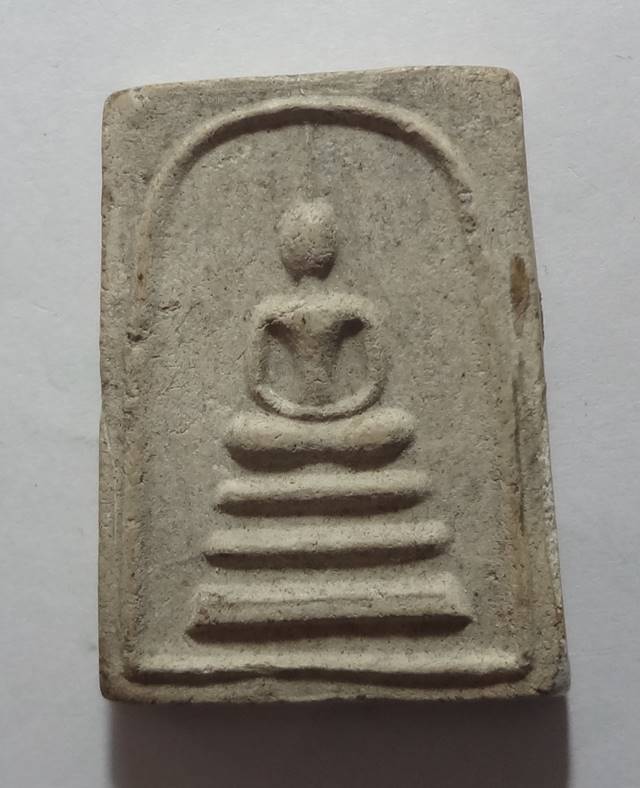 พระสมเด็จ หลวงปู่นาค วัดระฆัง ปี 2495 เก่าเก็บ บ้านๆ เลยครับ