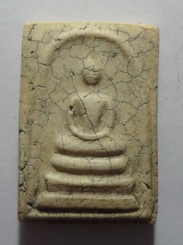 พระสมเด็จ หลวงปูนาค วัดระฆังฯ พิมพ์ใหญ่ ยุคต้น บ้านๆ เลยครับ