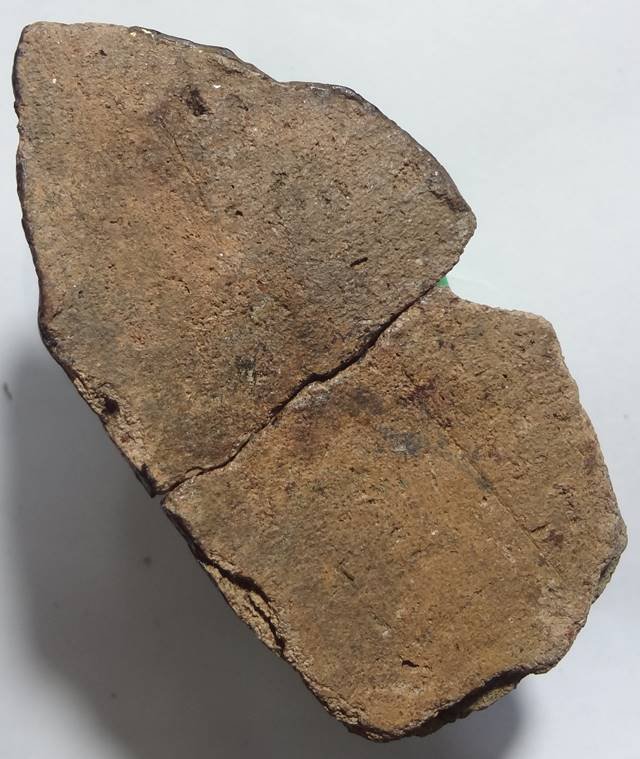 -พระ โคนสมอ อยุธยา รักทอง เดิม ๆ มีหน้ามีตา เก็บใว้ศึกษาเป็นองค์ครู ได้ครับ