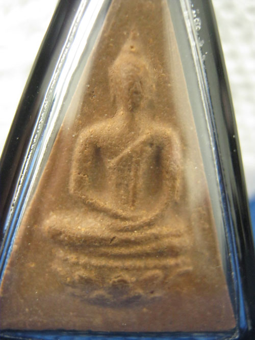 พระผงมวลสารจิตรลดา รุ่นกาญจนาภิเษก