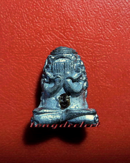 พระปิดตายันต์ยุ่ง หลวงพ่อนารถ วัดศรีโลหะราษฎร์บำรุง จ.กาญจนบุรี องค์นี้จิ๋วแต่แจ๋วค่ะ