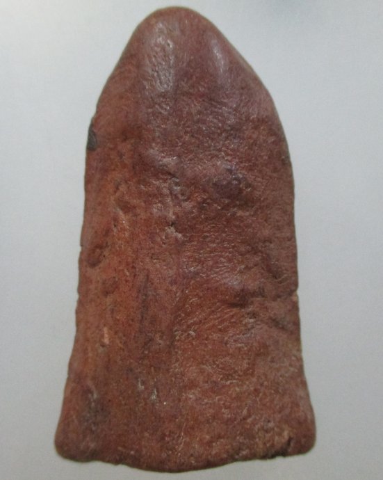 ๒๐ พระพุทธชินราช เนื้อดิน