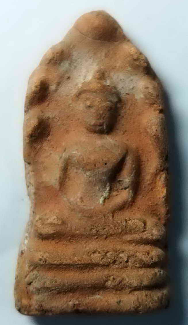 30 บาท พระนาคปรกเนื้อดินเผา ไม่ทราบที่ ผมดูว่าน่าจะเป็นพระกรุนะครับ