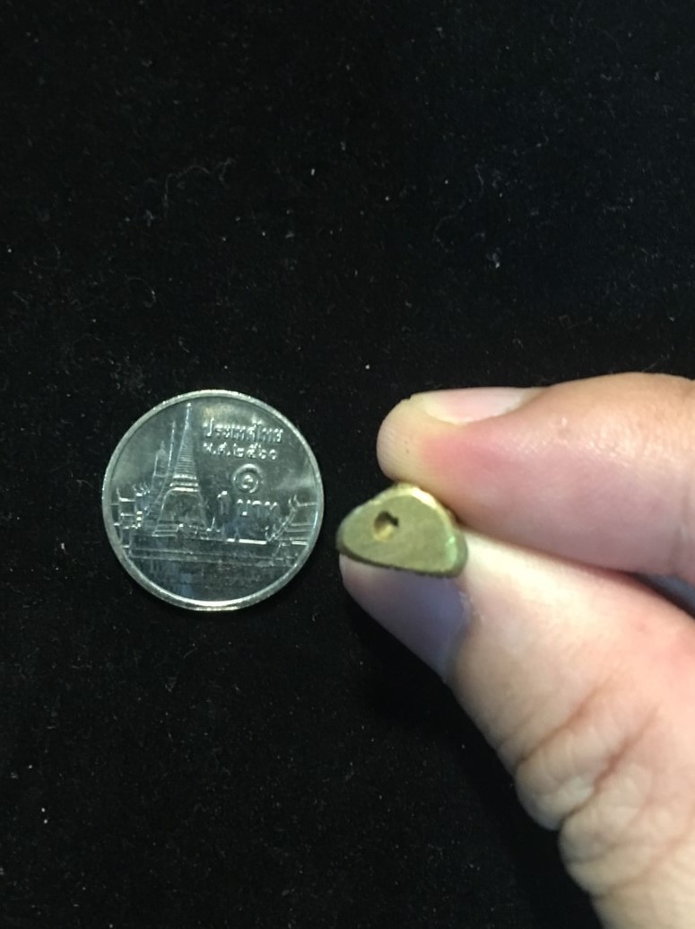 รูปหล่อลอยองค์ หลวงพ่อเดิม วัดหนองโพ จ.นครสวรรค์