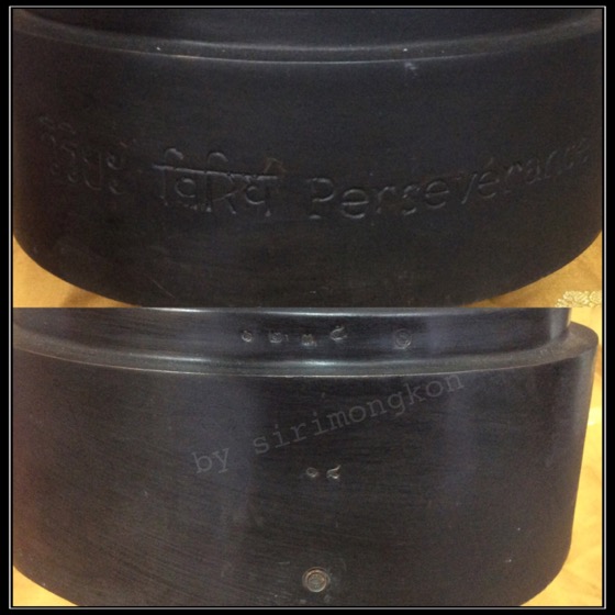 พระบรมรูปในหลวง ร.9 ทรงวิริยะ PERSEVERANCE ปี41 ขนาดบูชา 18นิ้ว เนื้อสำริด มีโค๊ดและหมายเลขกำกับ