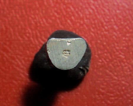 รูปหล่อจิ๋วหลวงพ่อเปิ่น วัดบางพระ จ.นครปฐม เนื้อเงิน ปี 2538 รุ่นอณูทิพย์ สวยมากค่ะ