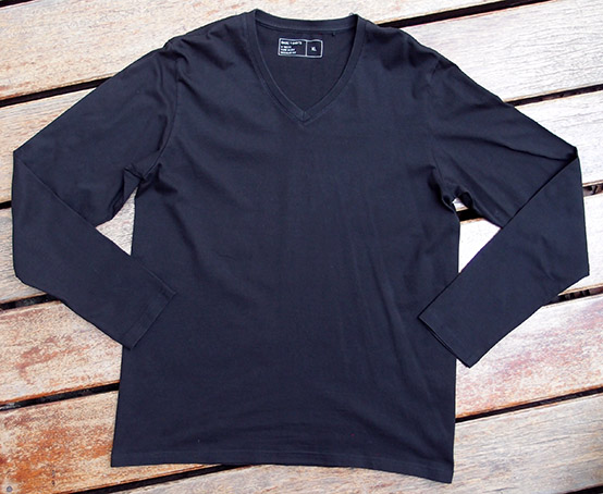 เสื้อยืดดำแขนยาว BASIC T-SHIRT ของแท้ จากญี่ปุ่น เนื้อผ้าดีมาก / พิเศษมีแถมเสื้อ JEAN HOLIC ให้ฟรี