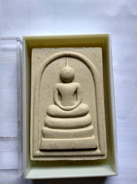 สมเด็จชินบัญชร วัดระฆัง ปี 52 พิมพ์จัมโบ้ ผสมมวลสารเก่า(ไม่มีกล่อง)