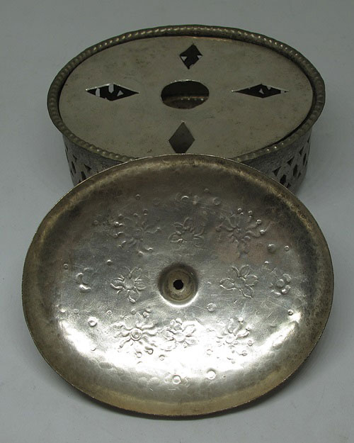  เครื่องเงินโบราณ นน.รวม 195 กรัม