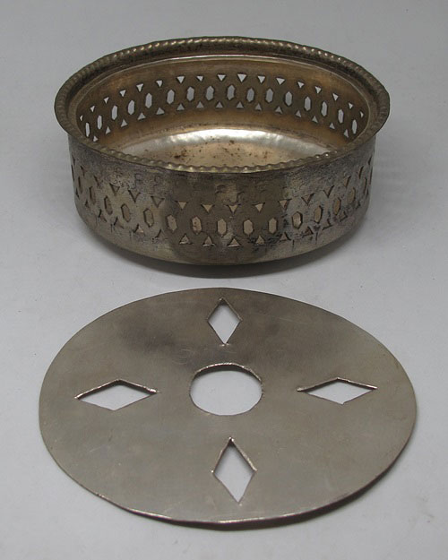  เครื่องเงินโบราณ นน.รวม 195 กรัม