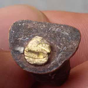 พระรูปหล่อหลวงพ่อหวั่น วัดคลองคณู จ.พิจิตร ตอกโค็ตหลัง