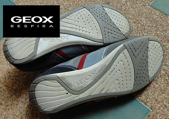 รองเท้าสนีคเกอร์ GEOX รองเท้าเพื่อสุขภาพ ของแท้ แบ่งปันกันไปอบ่างถูก ของใหม่ราคา 8,000 กว่าๆครับ