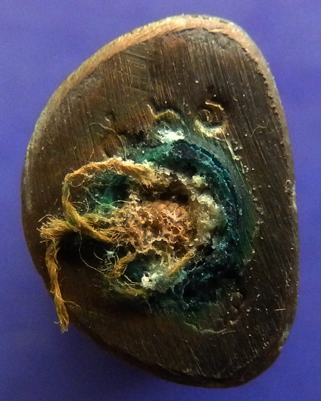 17.พระเศรษฐีนวโกฏิ เทพประทานทรัพย์ หลวงปู่คำบุ วัดกุดชมภู เนื้อทองทิพย์ ตอกโค้ด+เลข พร้อมกล่องเดิม