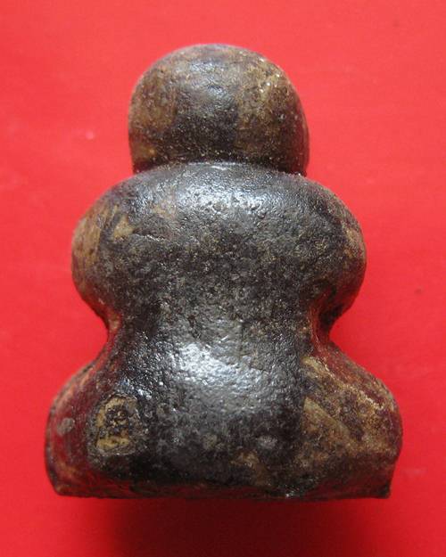 พระปิดตาเนื้อผงคลุกรัก หลวงปู่ทิม วัดพระขาว ที่ระลึกครบรอบ 84 ปี พ.ศ.2540