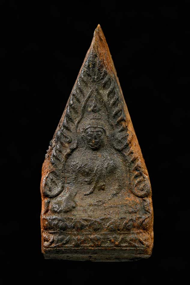 พระพุทธชินราช หลังยันต์