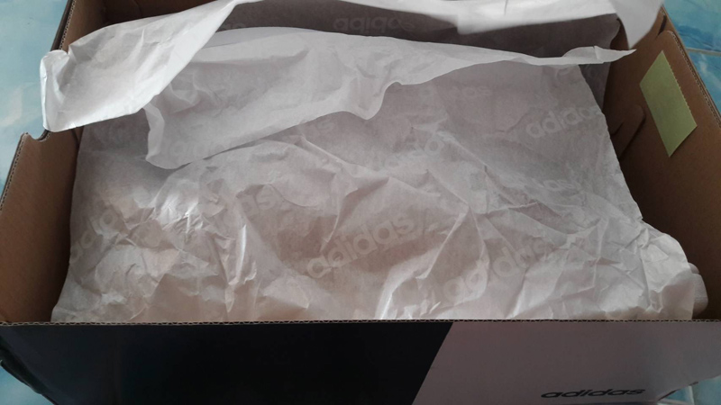 adidas ใหม่แกะกล่อง ++ ยังไม่ได้ใส่ เบอร์ 8 ++