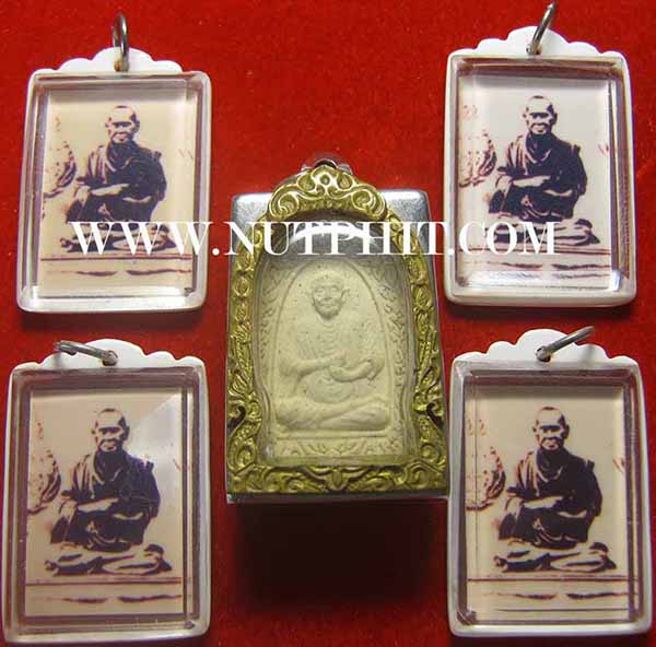 ชุดสมเด็จโต ๕ องค์ รับประกันสวยกริ๊บ ๆ เดิม ๆ ทุกองค์*270