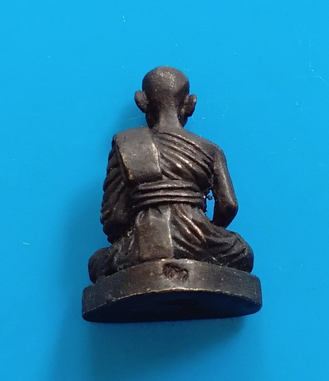 รูปหล่อรุ่นแรก หลวงพ่อไสว วัดปรีดาราม จ.นครปฐม