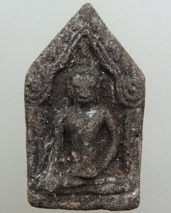 ๒๐ พระขุนแผนเนื้อผง หลังยันต์