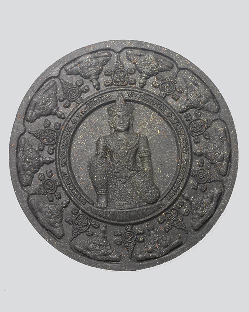 จตุคามรามเทพ รุ่น พระเสื้อเมือง พระทรงเมือง จ.นครศรีธรรมราช ปี 2548 เนื้อดำ 5 CM. พร้อมกล่องเดิม