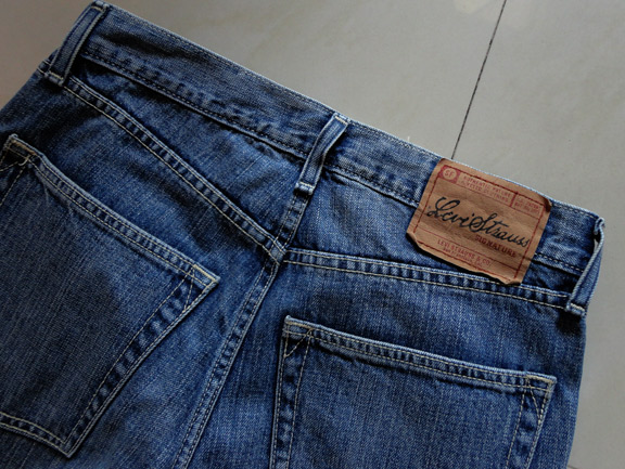ยีนส์ LEVI STRAUSS SIGNATURE ของแท้ U.S. PATENT บลูเดนิม ยีนส์น้ำเงิน ตัวนี้เอว30ครับ