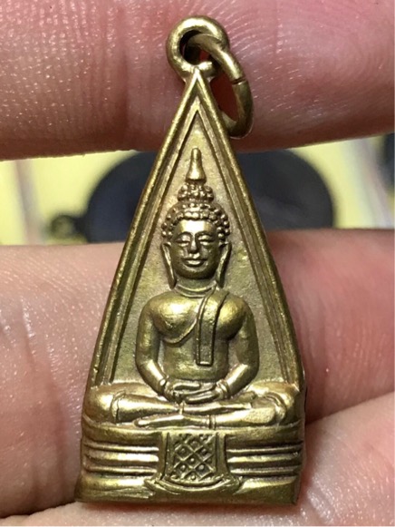 เหรียญ หลวงพ่อโสธร ออกวัดครุใน พระประแดง ปี 2503 กะไหล่ทอง สวยครับ