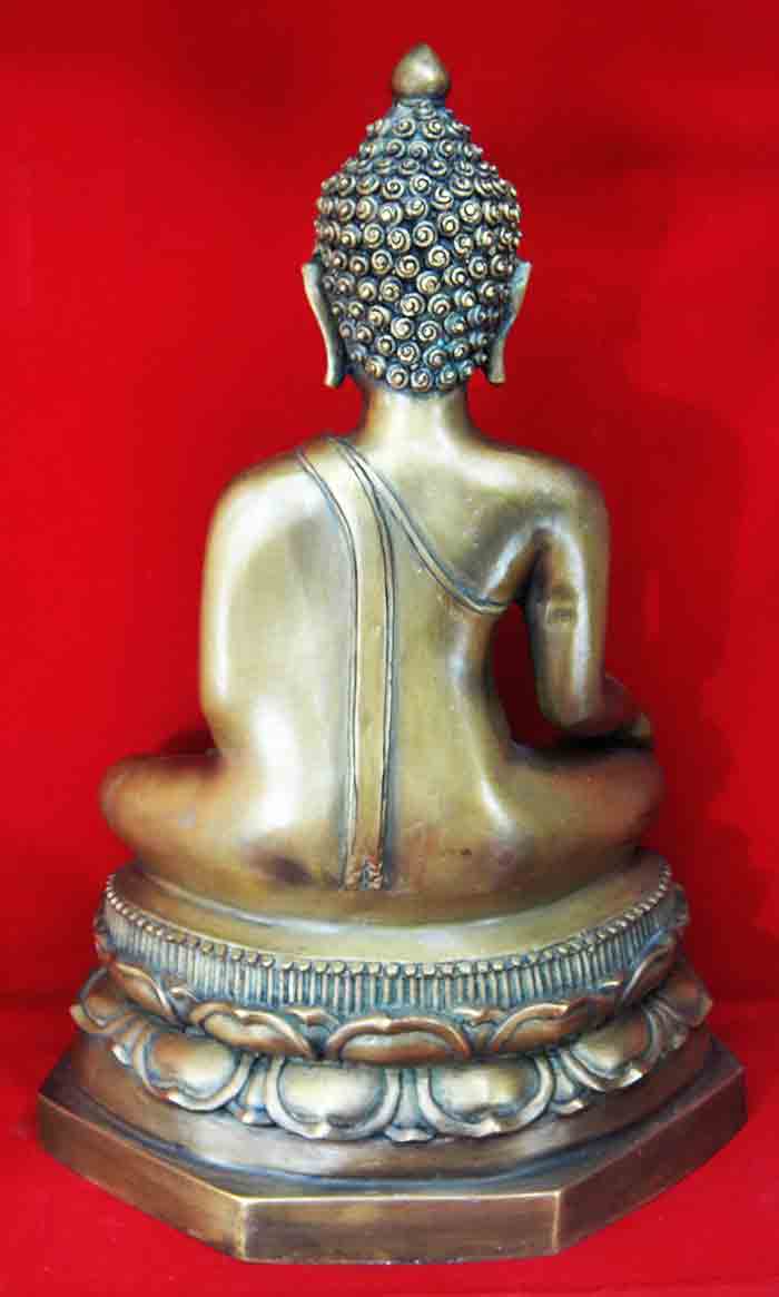 พระพุทธรูปแบบเชียงแสน(สิงห์๑) เนื้อทองเหลืองผิวเก่า(ผิวขันลงหิน) ขนาดหน้าตัก ๙ นิ้ว หล่อหนา สภาพเดิม