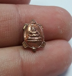 เหรียญพญาเต่าเรือน หลวงปู่หลิว วัดไร่แตงทอง รุ่นขุมทรัพย์ พิมพ์จิ๋ว เนื้อทองแดง ปี 2539 จ.นครปฐม