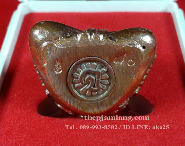 พระปิดตาอุดมโชค(5) รวยทันใจ หลวงพ่อจอย ชินวํโส วัดโนนไทย นครรราชสีมา เนื้อมหาชนวน ปี 2559