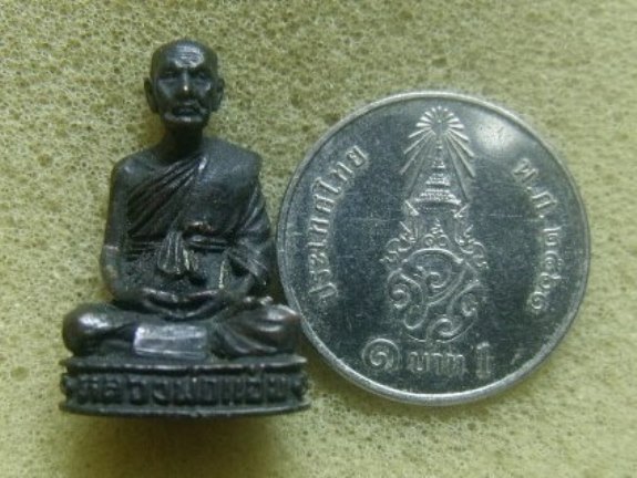 **วัดใจ**รูปเหมือนอุดกริ่ง หลวงพ่อแช่ม วัดฉลอง จ.ภูเก็ต**สวยๆ เชิญชมครับ