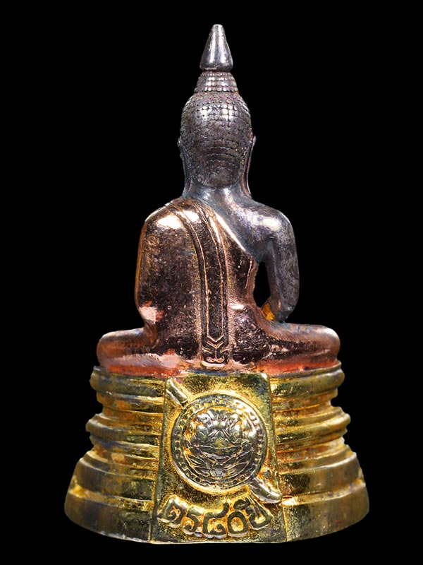 หลวงพ่อโสธร เนื้อเงินชุบสามกษัตริย์ พิมพ์ลอยองค์ รุ่นประวัติศาสตร์ 80 ปี กรมตำรวจ 