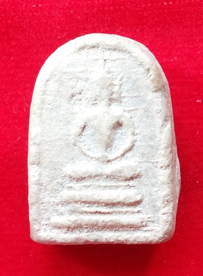 กรุวัดบึงพระยาสุเรนทร์ พิมพ์เล็บมือ เนื้อผง กทม.(กรุใหม่) 92