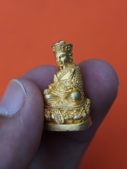 ((เคาะเดียวแดง)) รูปหล่อเทพเจ้าไต่ฮงกง รุ่น โชคมงคล