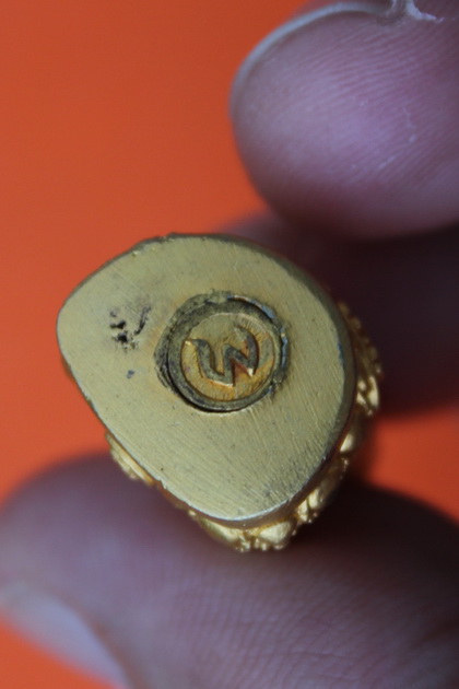 ((เคาะเดียวแดง)) รูปหล่อเทพเจ้าไต่ฮงกง รุ่น โชคมงคล