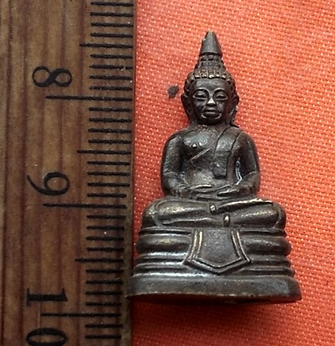 เริ่ม 10 บาท กับ หลวงพ่อพระพุทธโสธร .....R177