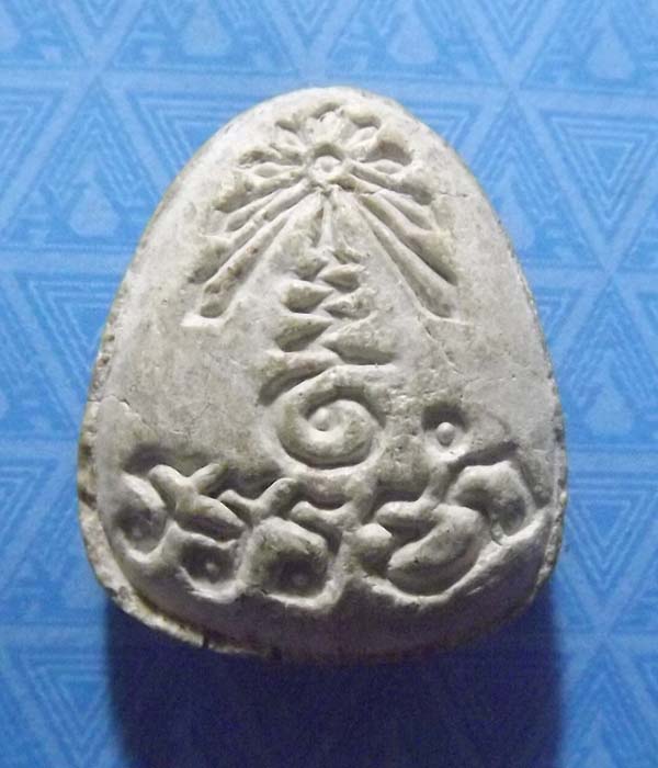 พระปิดตาหลังอะระหัง หลวงปู่แหวน วัดดอยแม่ปั๋ง จ.เชียงใหม่