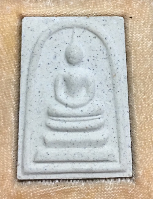 #พระสมเด็จชินบัญชรหลังพระฉายาลักษณ์ (รูปถ่าย) รุ่นแรก ปี2556 ฉลองพระชนมายุ 100 พรรษา 