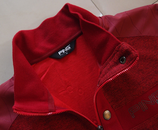 เสื้อแบรนด์PING ยี่ห้อผลิตภัณท์กอลฟ์ชื่อดัง สีแดง สวยๆ ใส่เที่ยวก็ได้นะ