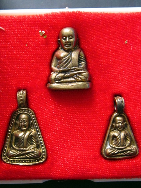 หลวงพ่อเงิน วัดบางคลาน ปี 2535 