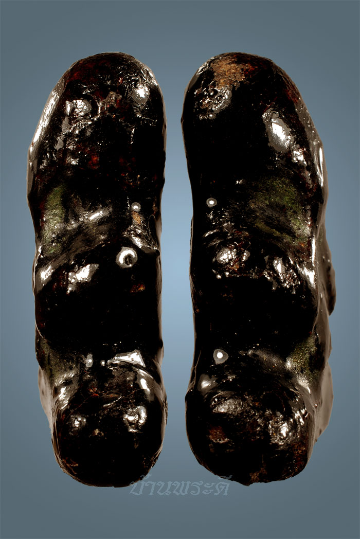 พระปิดตาหลวงปู่กลิ่น วัดสะพานสูง ตัวจริง สวยจริง พร้อมใบเซอร ์ พระติดรางวัลใหญ่มาแล้วหลายงานครับ