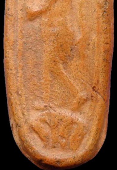 พระลีลาลิ้นเป็ด เนื้อดิน กรุวัดม่วง จ.สุพรรณบุรี 