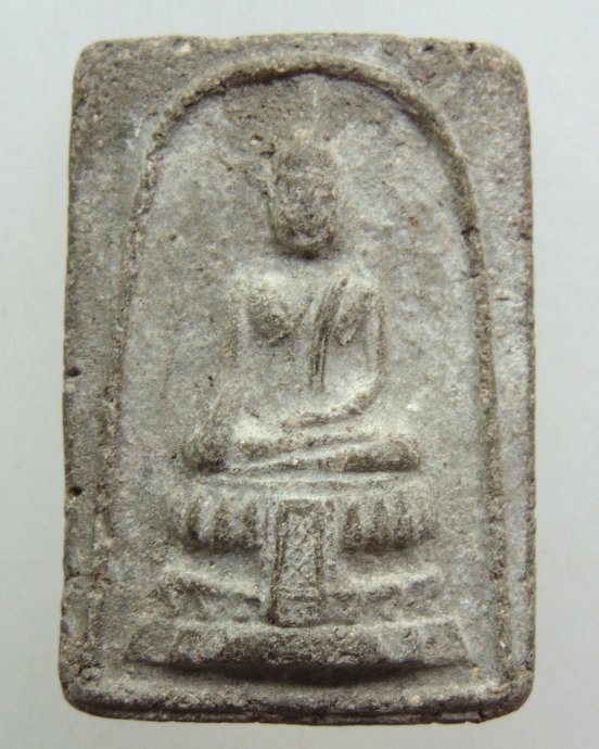 ๒๐ พระพุทธเนื้อผง