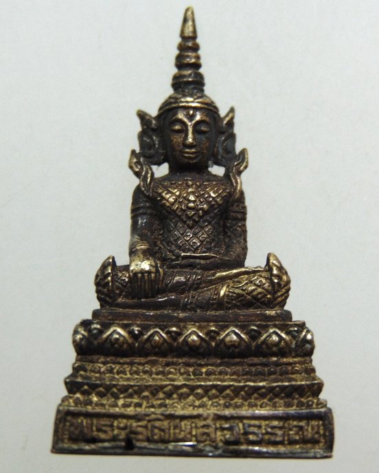 ๒๐ รูปหล่อพระรัตนสุวรรณ วัดแก้วพิจิตร จ ปราจีนบุรี
