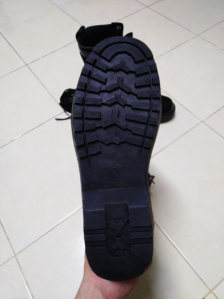 รองเท้าจังเกิลทหารเบอร์ 5 มือ1 สวย ทน พร้อมเชือกผูก ไม่ผ่านการใช้