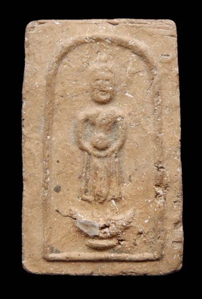 พระประจำวันมงคลมหาลาภแม่ชีบุญเรือน พิมพ์ใหญ่ เนื้อผง ปี2499 วัดอาวุธ กรุงเทพฯ